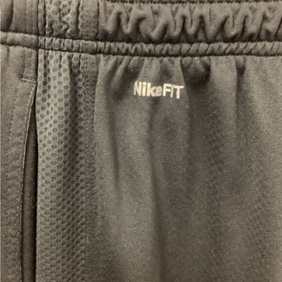 Nike Vintage Women’s NikeFIT Elastic Waist Drawstring Pull-On Track Pants - Picture 5 of 8